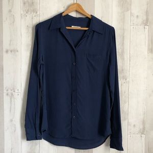 Equipment Femme Button Down Blouse